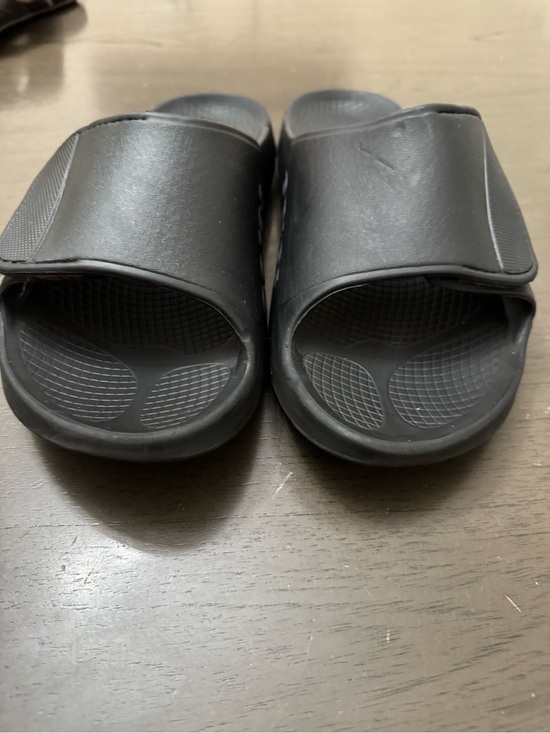 OOFOS Black Open-Toe Recovery Slides size M11 W13 main image 7